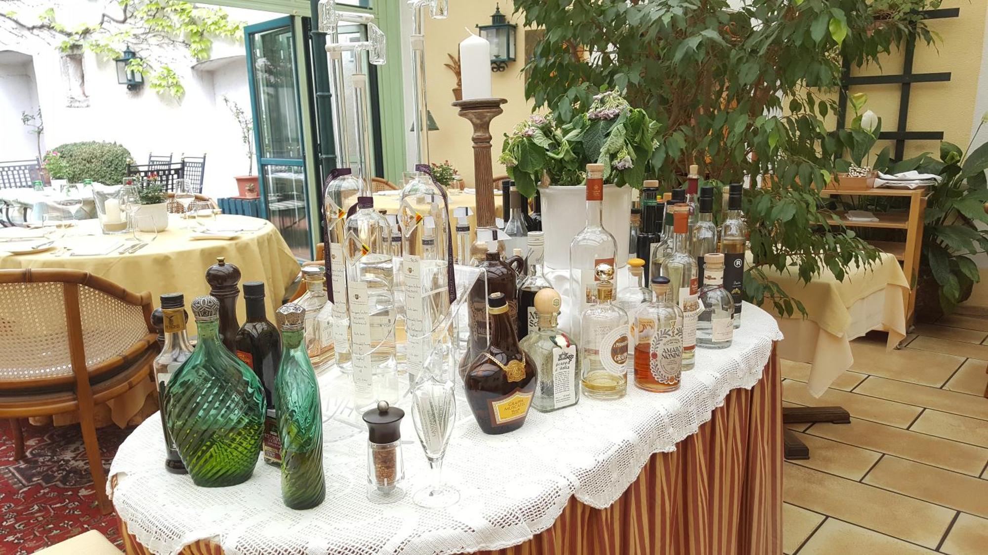 Landhotel Jagdhof Guntramsdorf Ngoại thất bức ảnh