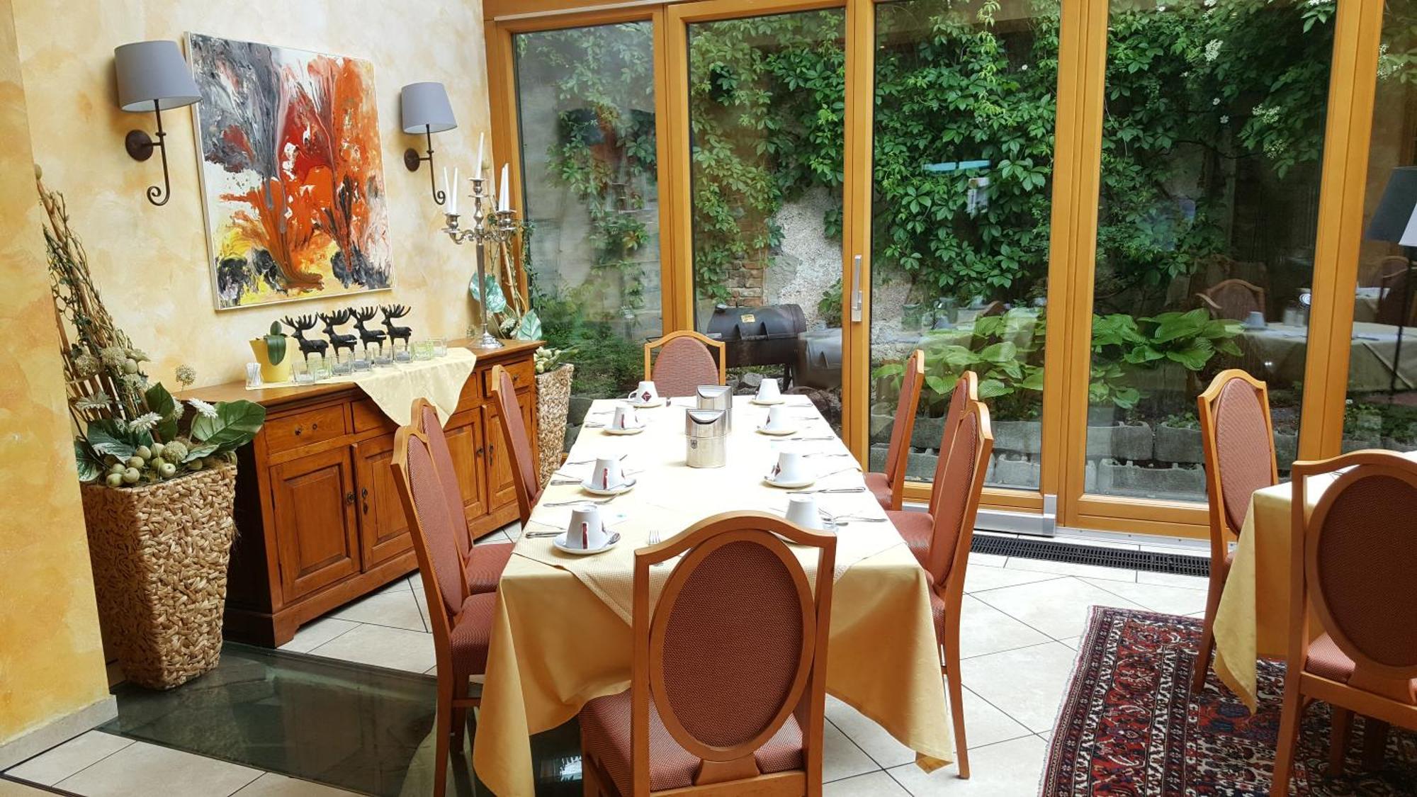 Landhotel Jagdhof Guntramsdorf Ngoại thất bức ảnh