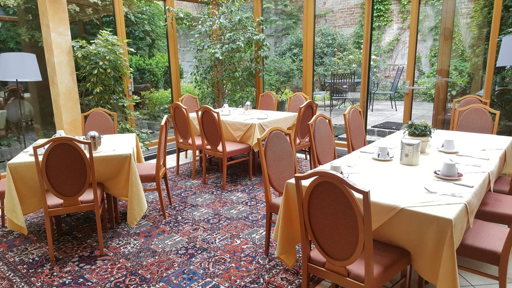 Landhotel Jagdhof Guntramsdorf Ngoại thất bức ảnh