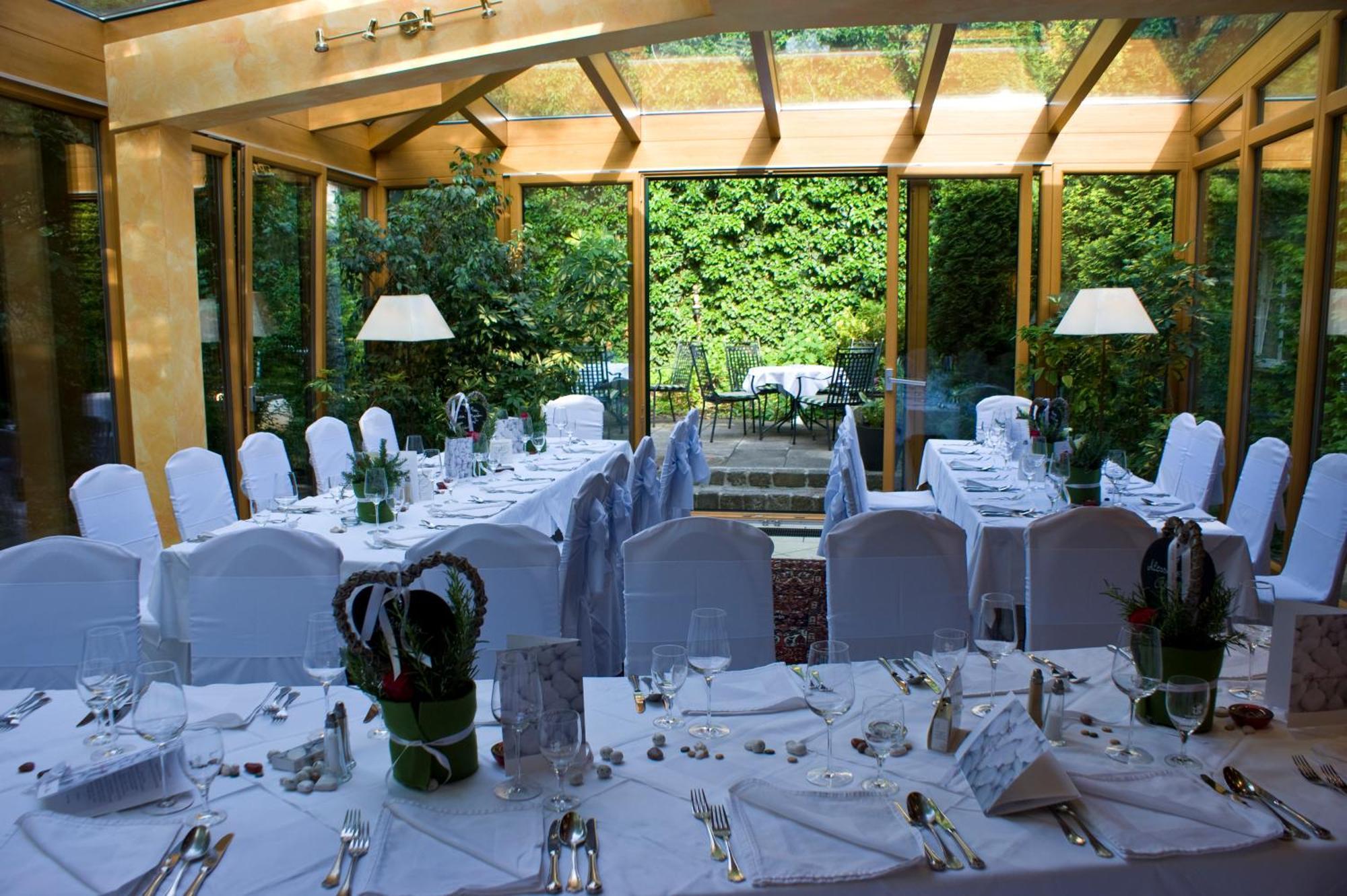 Landhotel Jagdhof Guntramsdorf Ngoại thất bức ảnh