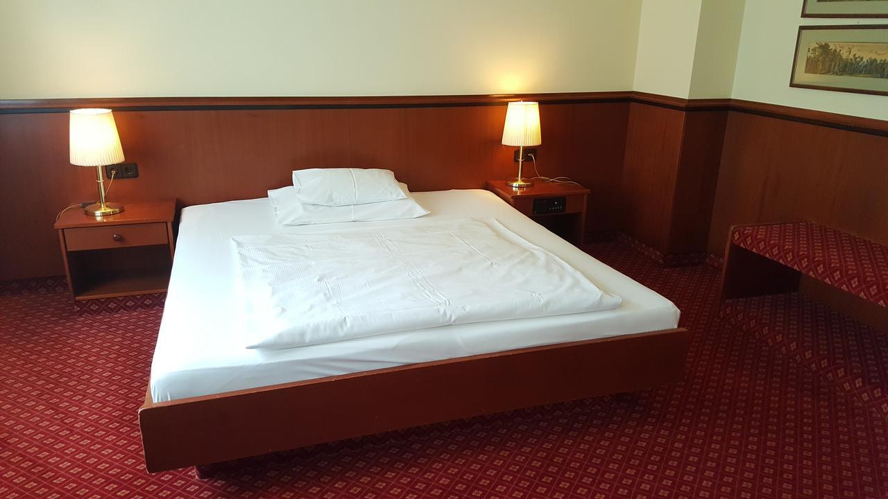 Landhotel Jagdhof Guntramsdorf Ngoại thất bức ảnh
